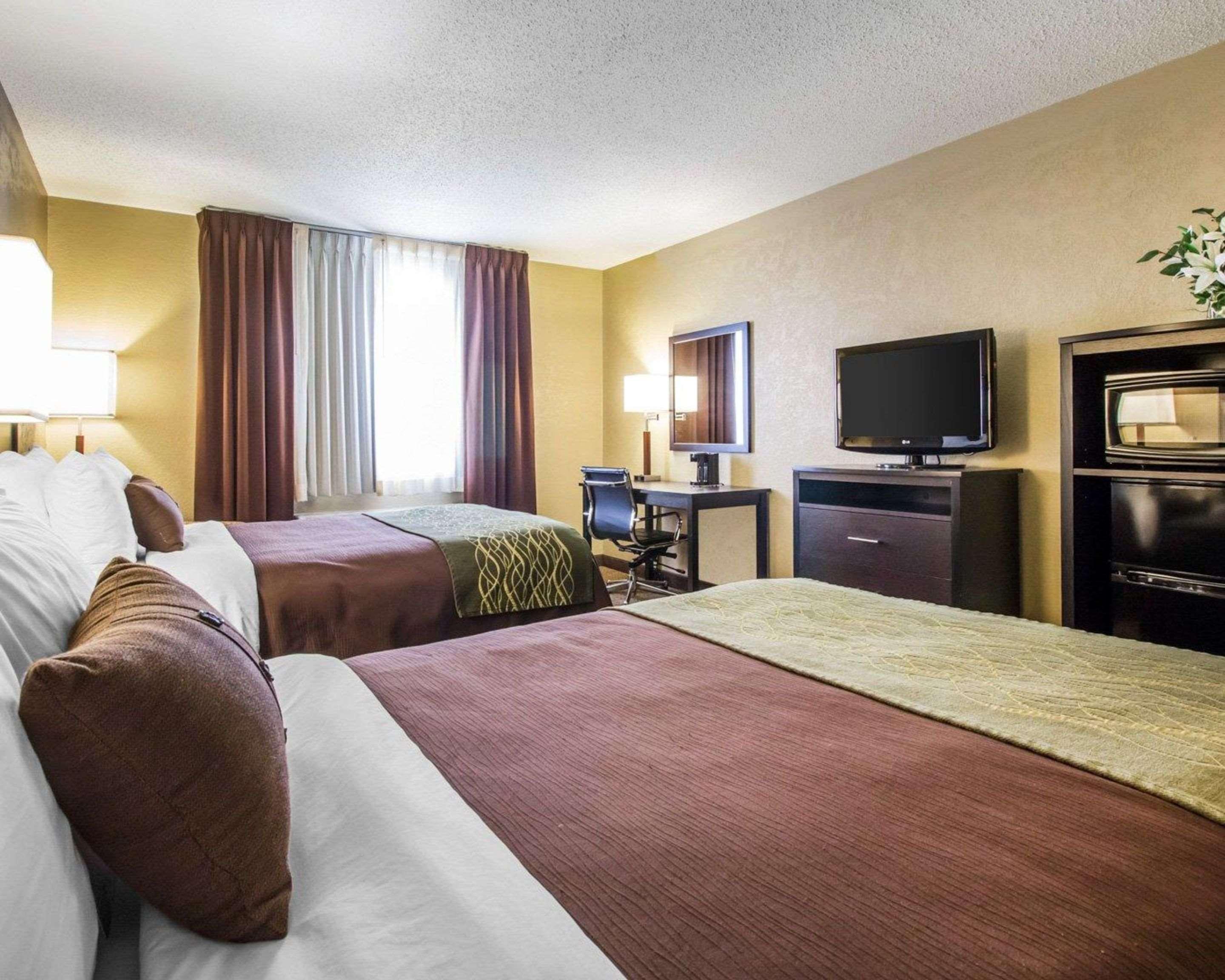 Quality Inn Harlan Екстер'єр фото