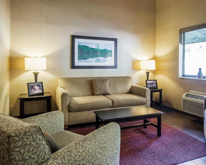 Quality Inn Harlan Екстер'єр фото