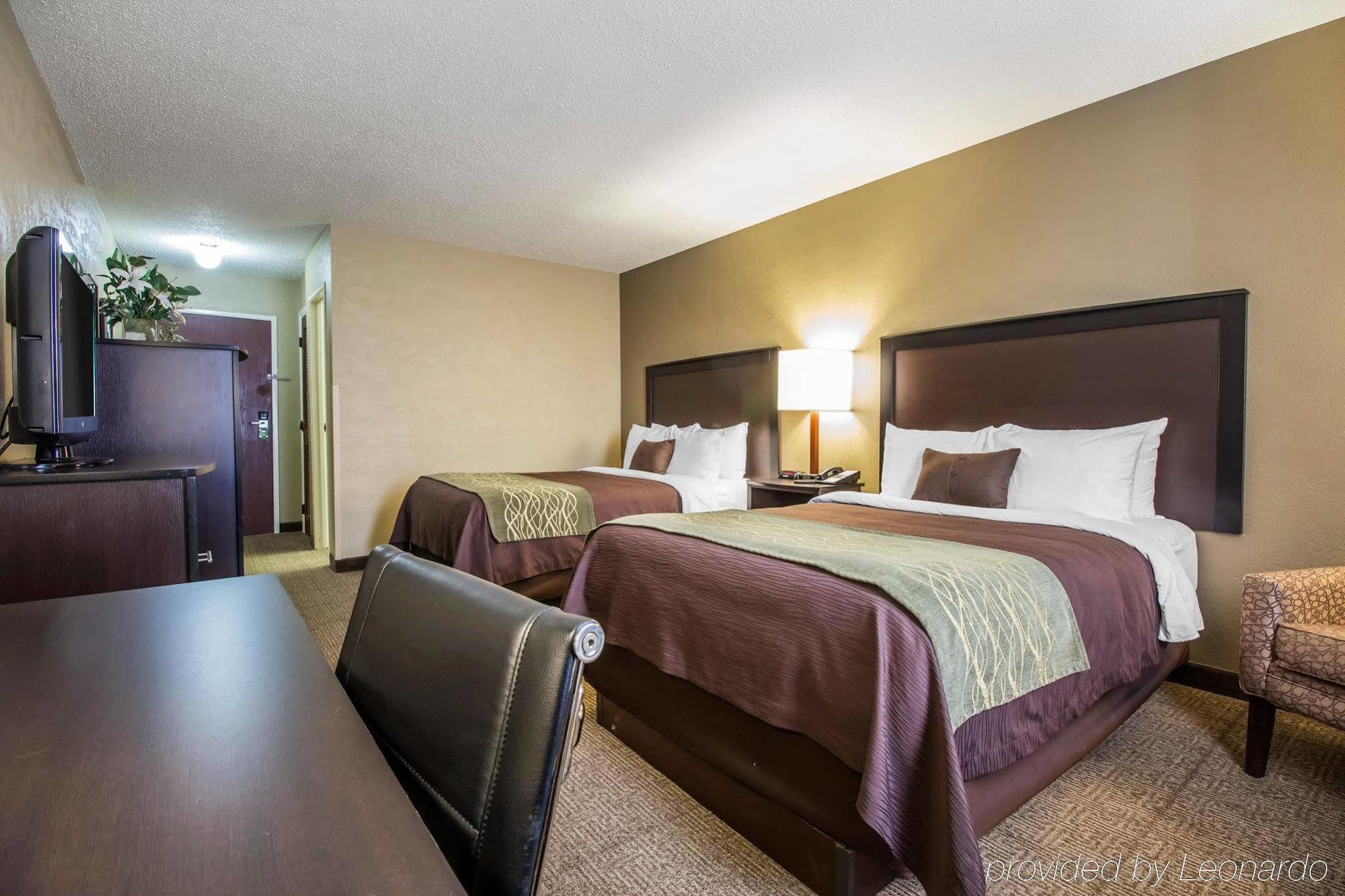 Quality Inn Harlan Екстер'єр фото